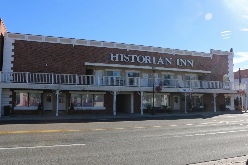Historian Inn image 6