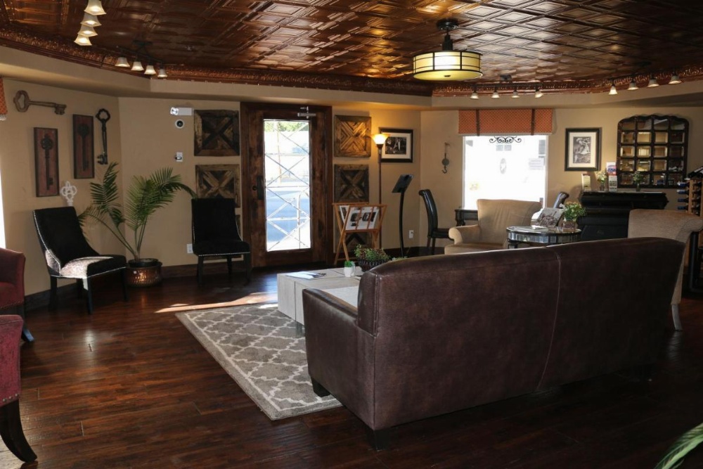 Historian Inn Image 14