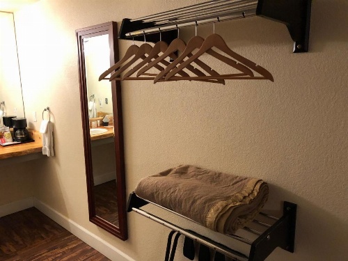 Historian Inn image 33